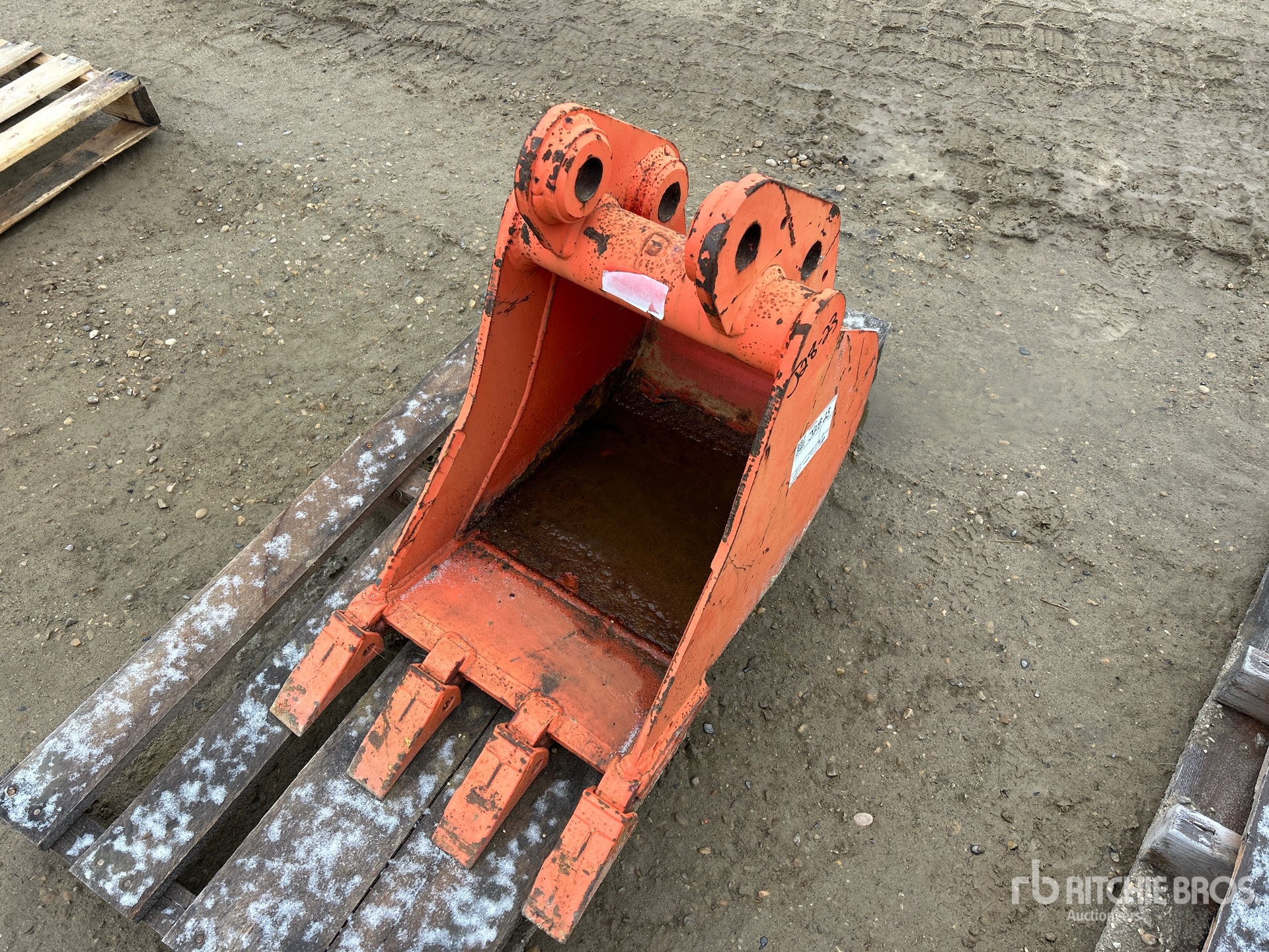 General Appearance with Image, coin avant gauche