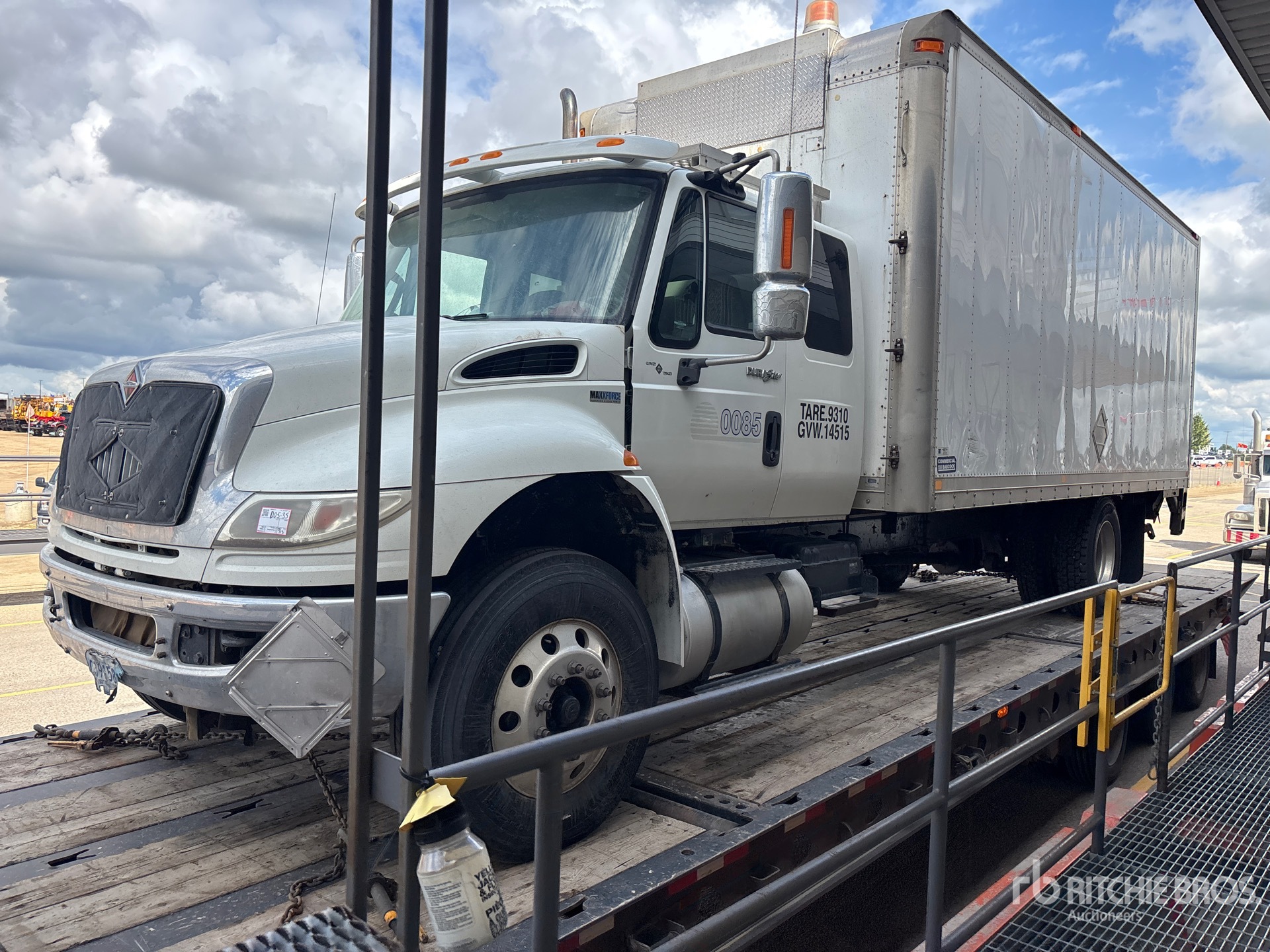 Photo of a 2013 International DURASTAR 4300