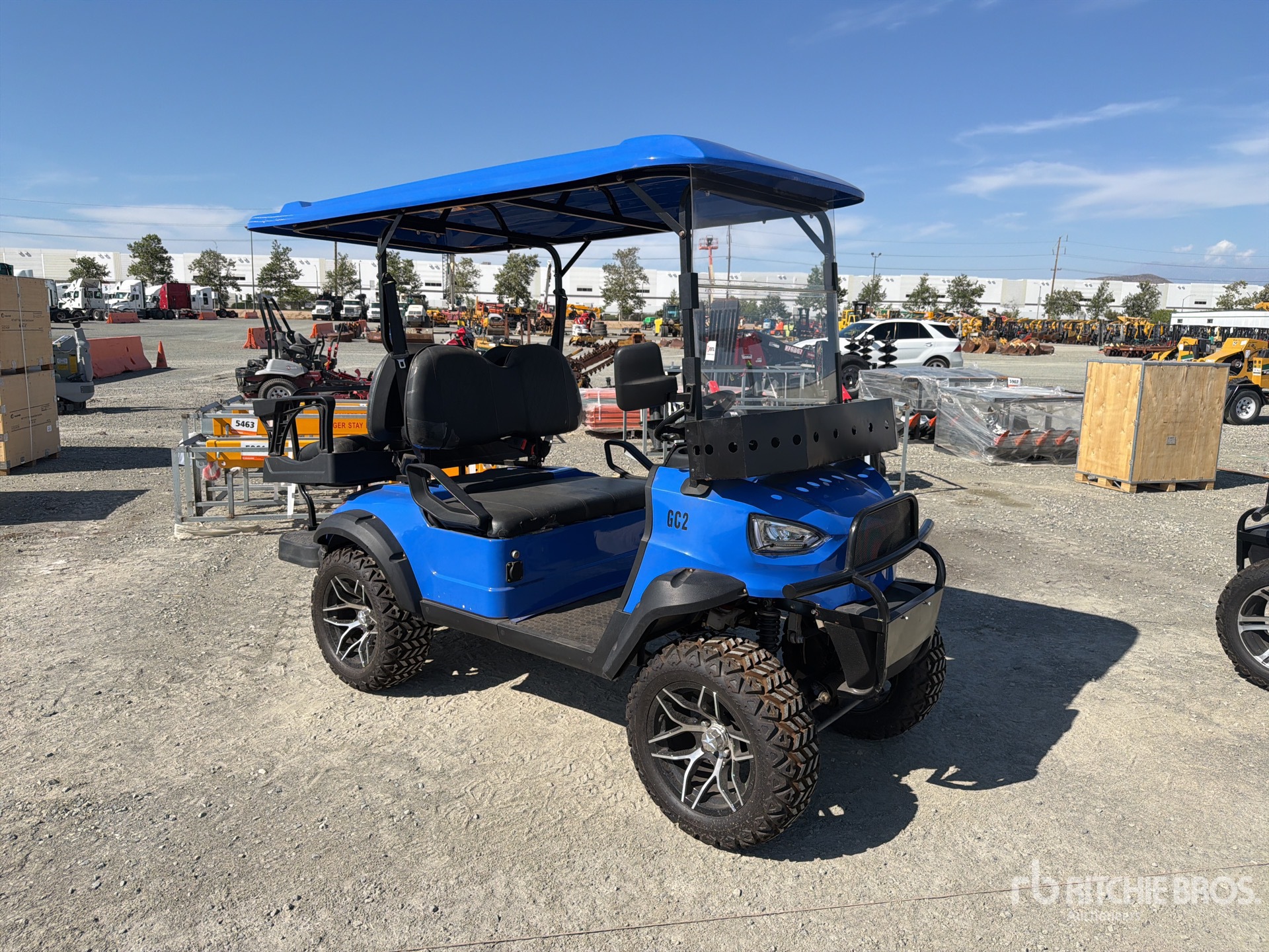 General Appearance with Picture, Right Front Corner