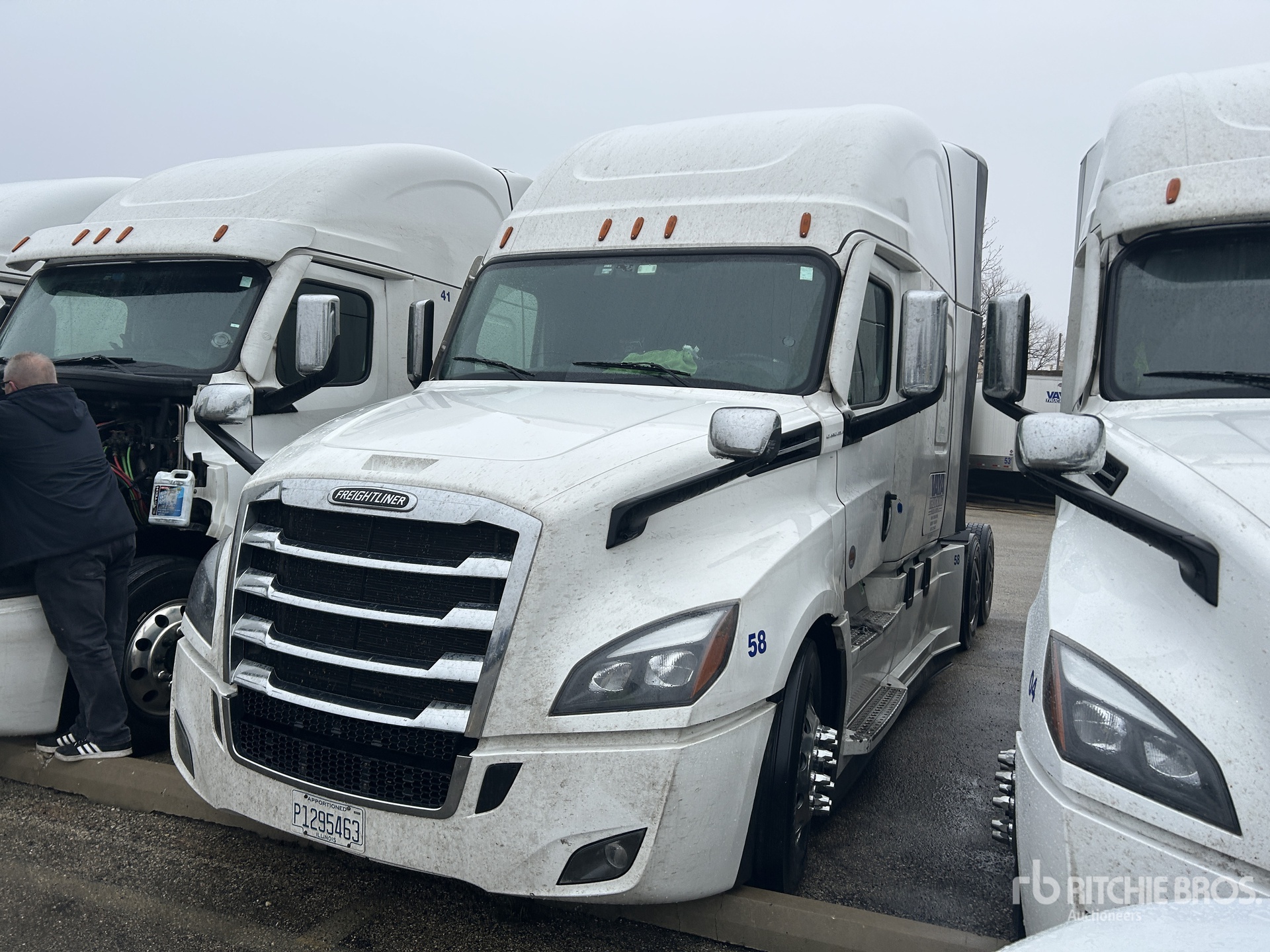 General Appearance with Featured Photo