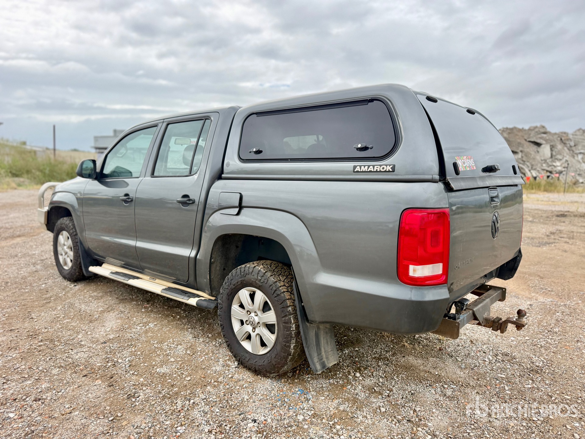 General Appearance with Picture, Right Rear Corner