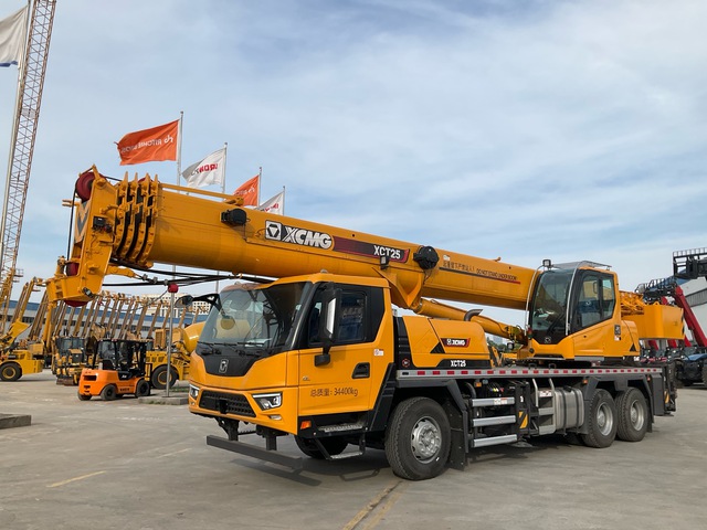 2025 XCMG XCT25G5-1 25 ton 6x4 Hydraulic Truck Crane