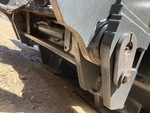 Chassis with Quick Coupler to Arms Pins