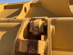 Chassis with Quick Coupler to Arms Pins