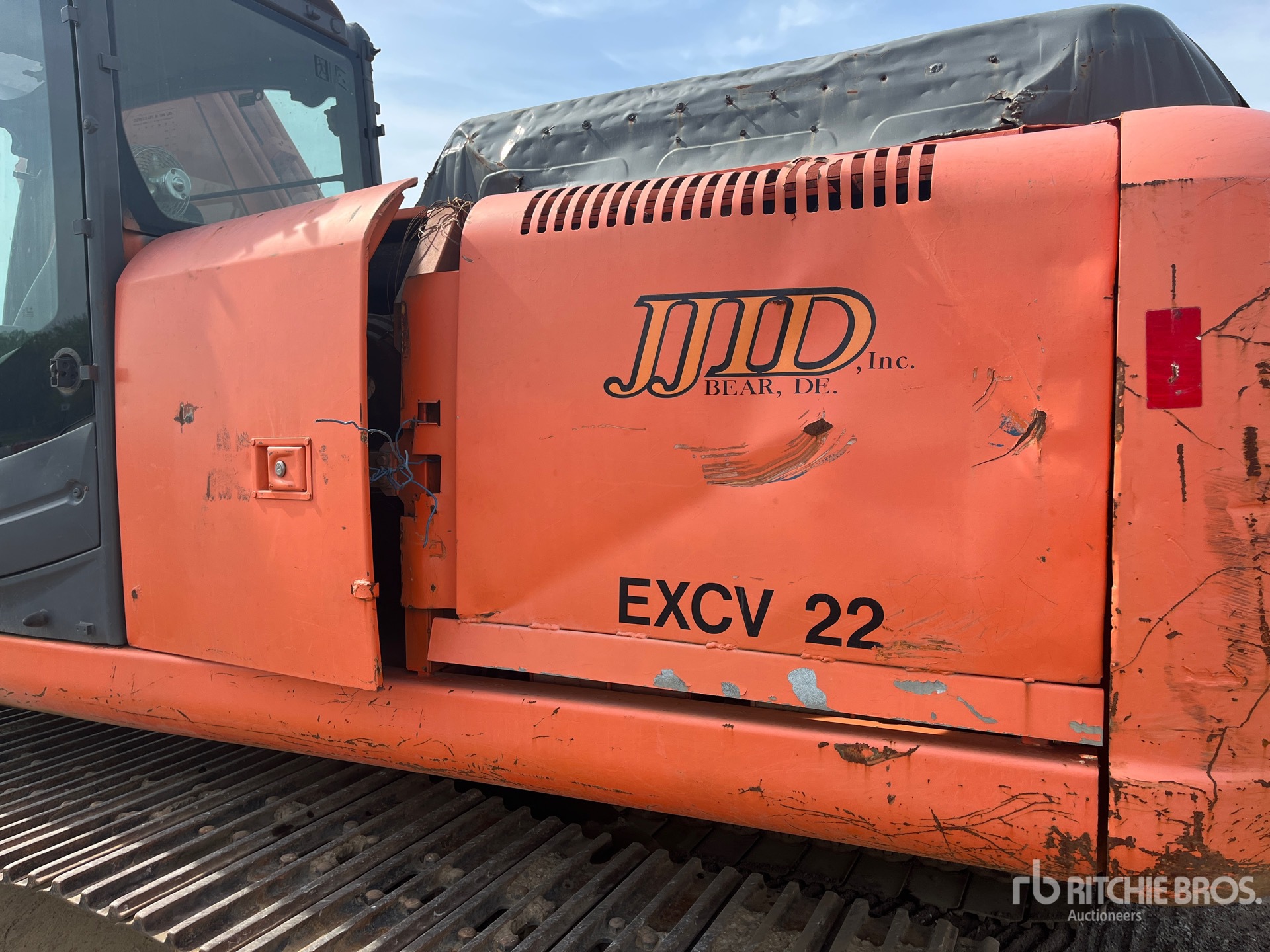 2006 Hitachi ZX270LC-3 For Sale (87018622) from Ritchie Bros