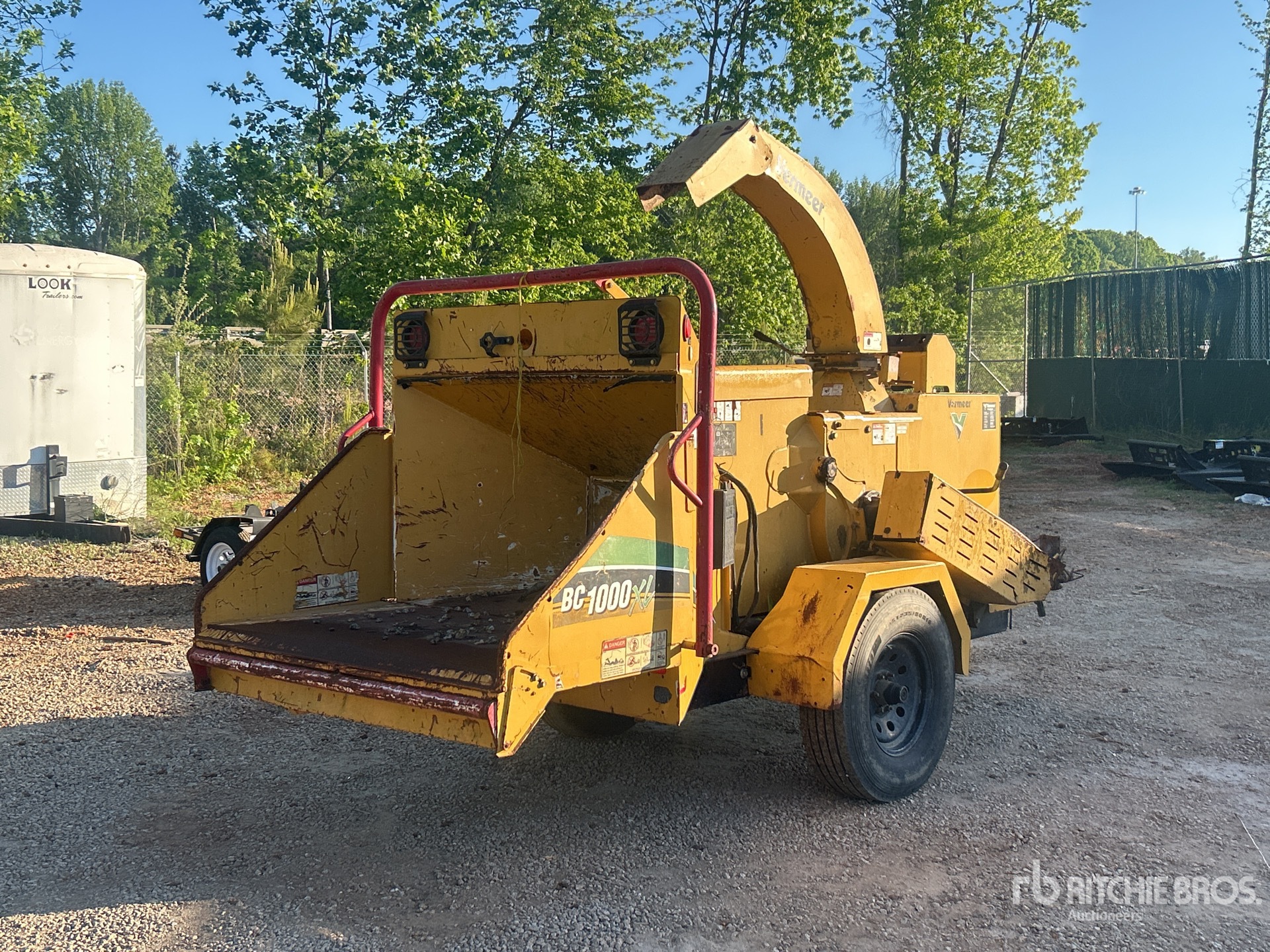 General Appearance with Imagen: esquina trasera derecha