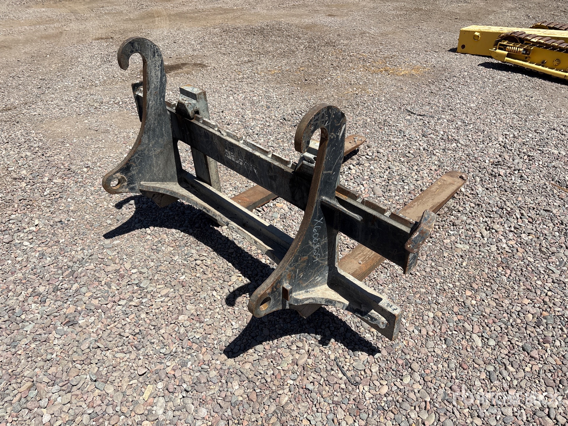 General Appearance with Bild, Ecke hinten rechts