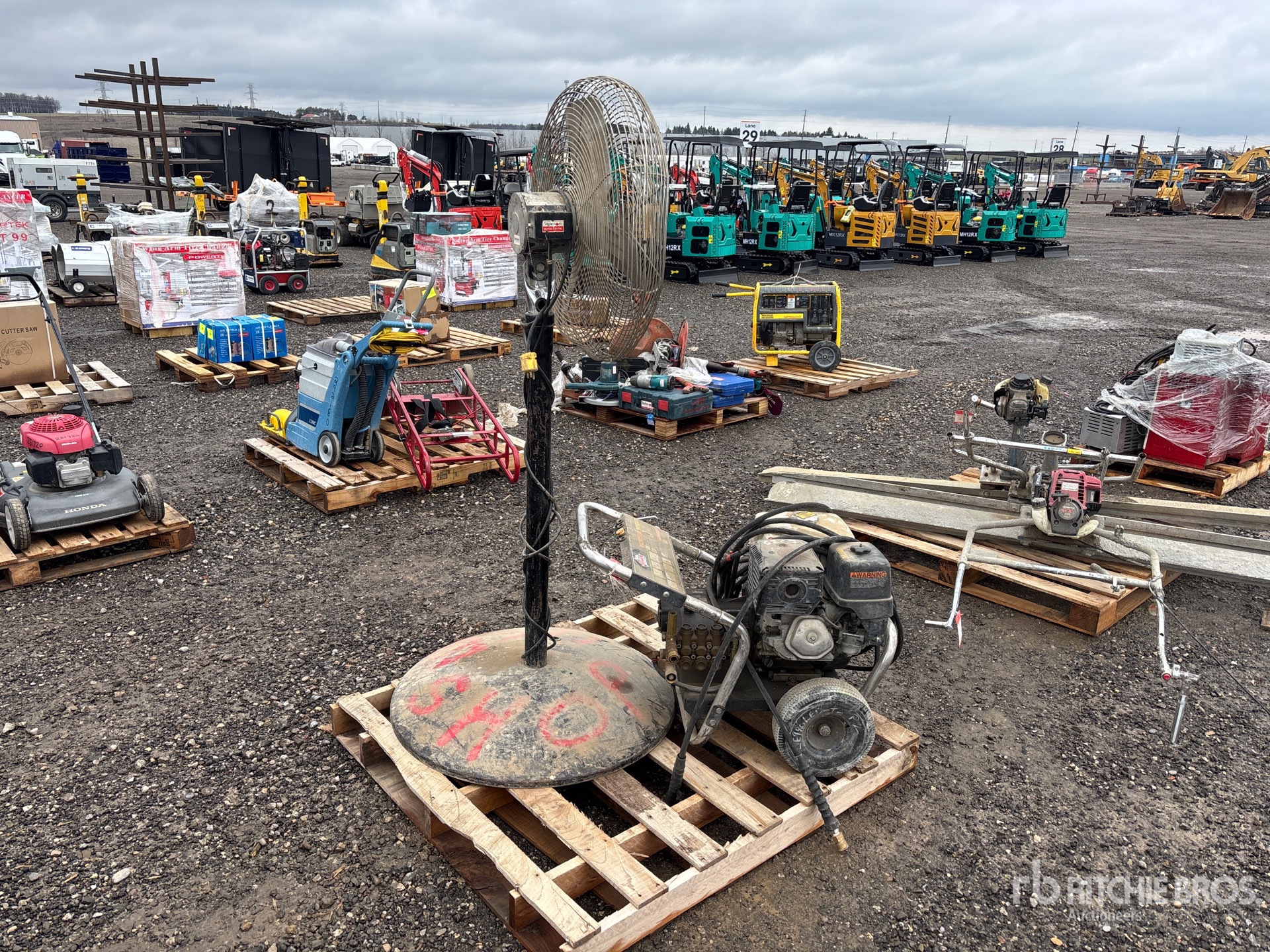 General Appearance with Picture, Right Rear Corner