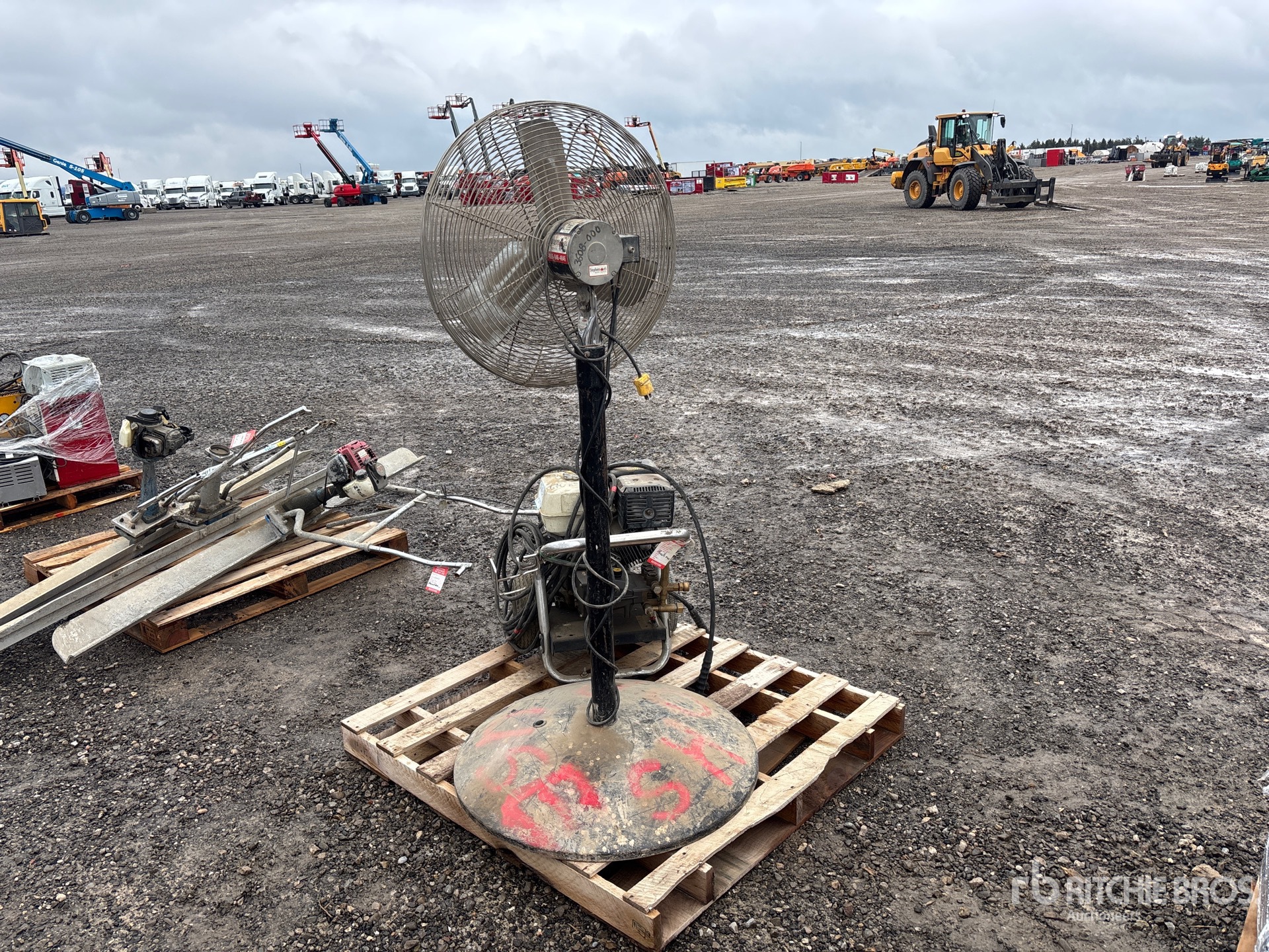 General Appearance with Picture, Right Front Corner