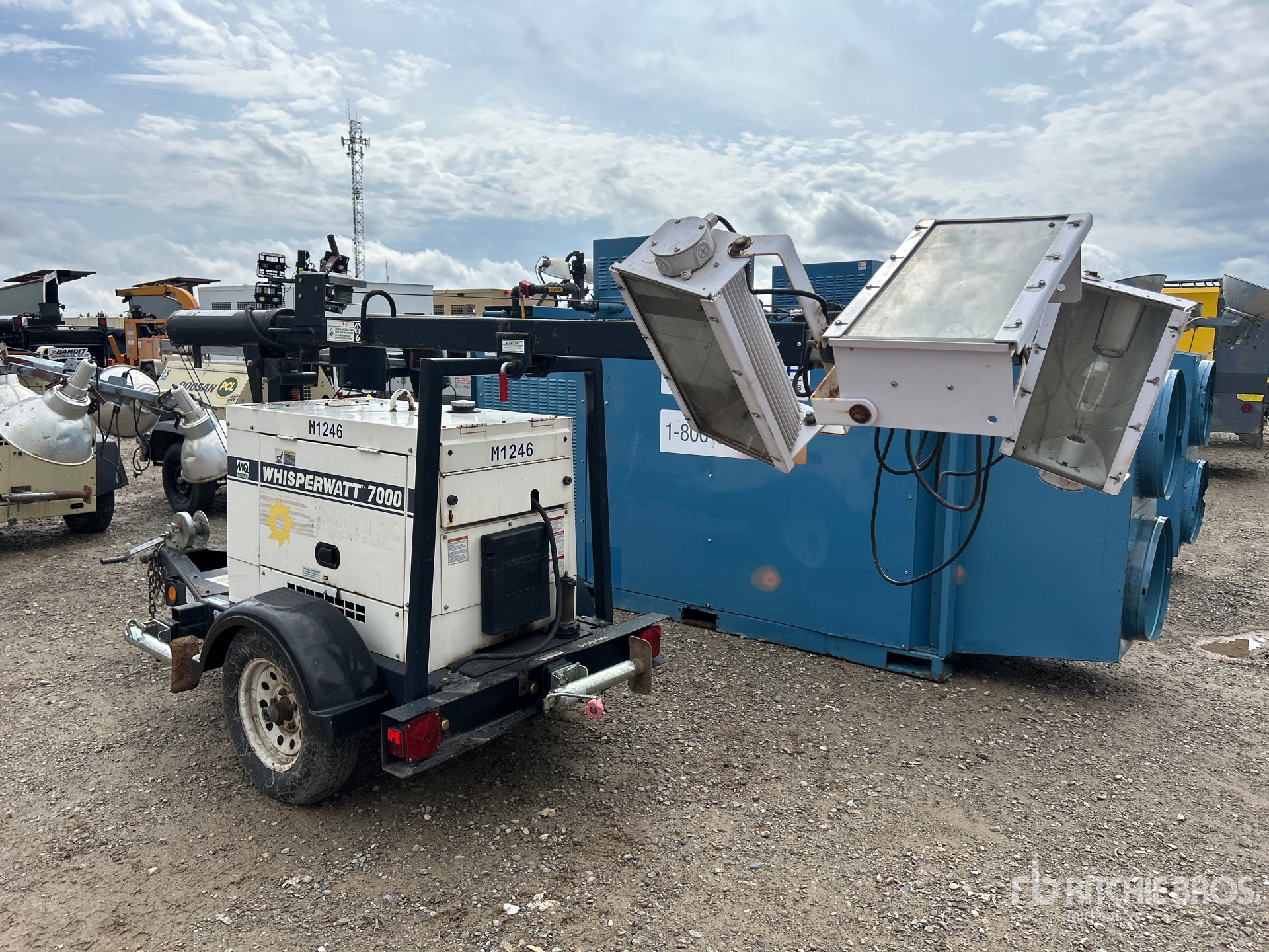 General Appearance with Bild, Ecke hinten links