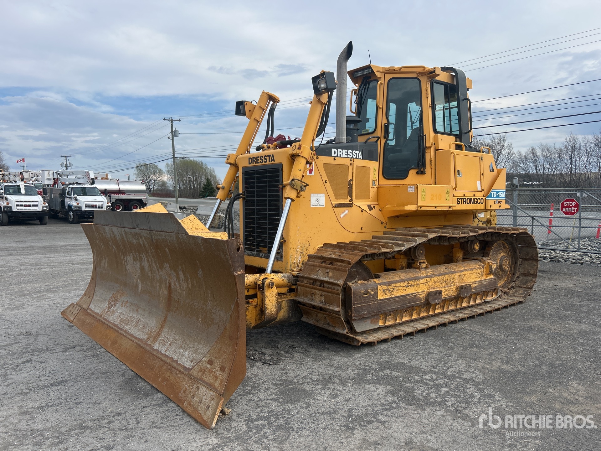 Photo of a  Dressta TD-15M