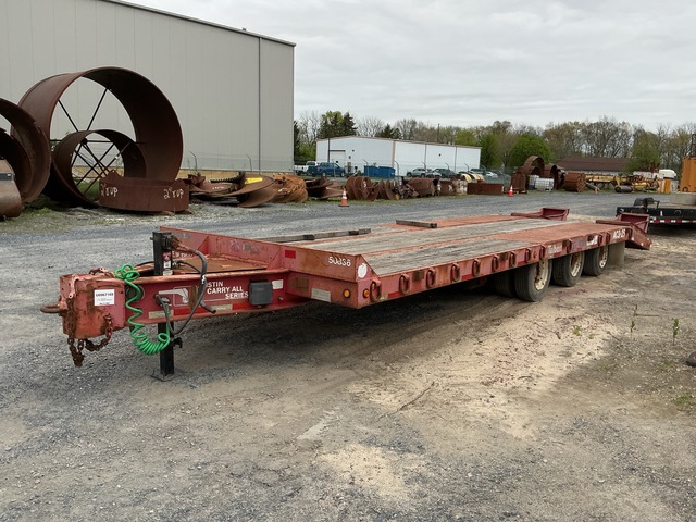 2010 Talbert AC3-25 29 ft Tri/A Equipment Trailer