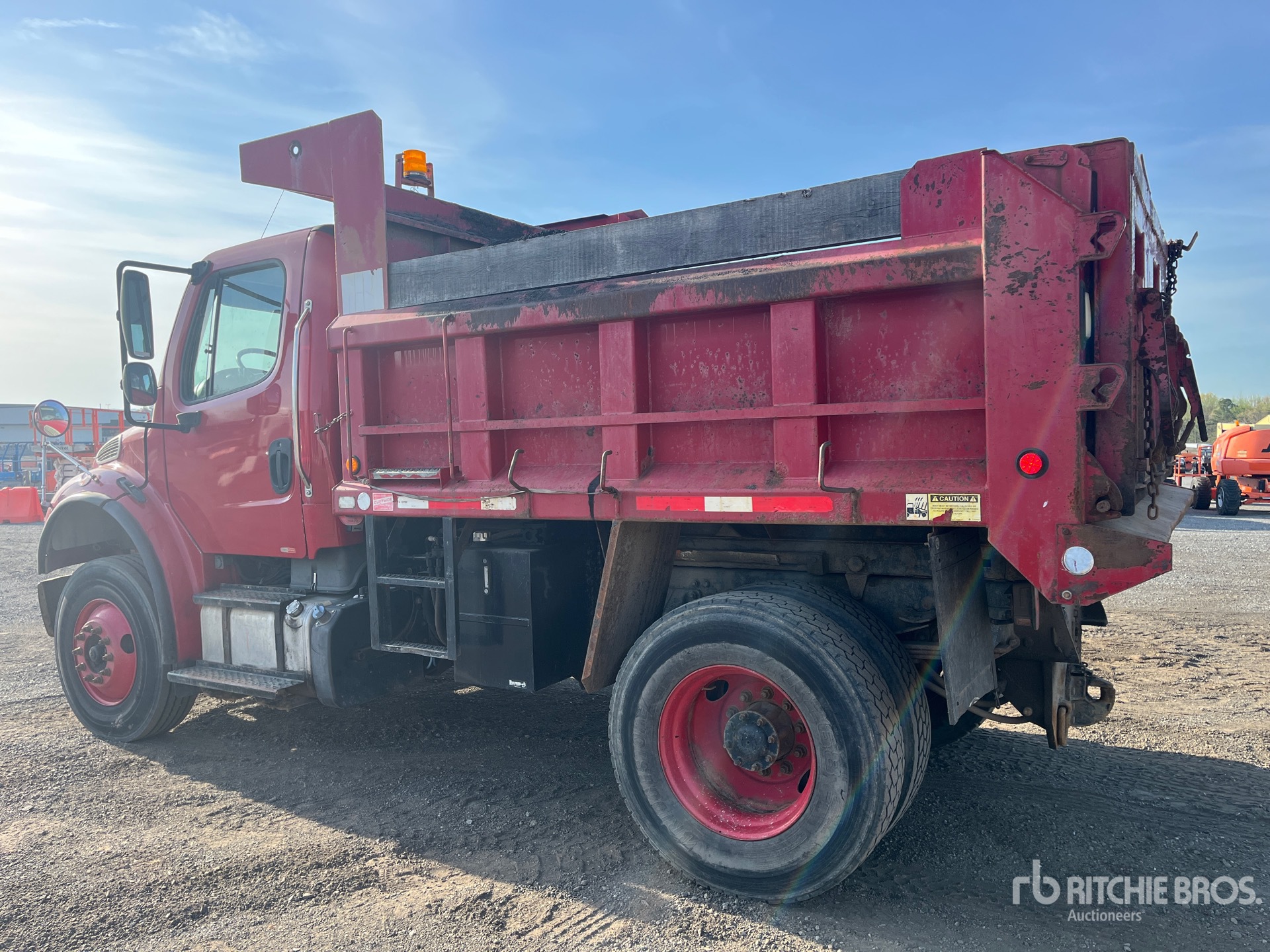 Aspect général with Image, coin arrière gauche