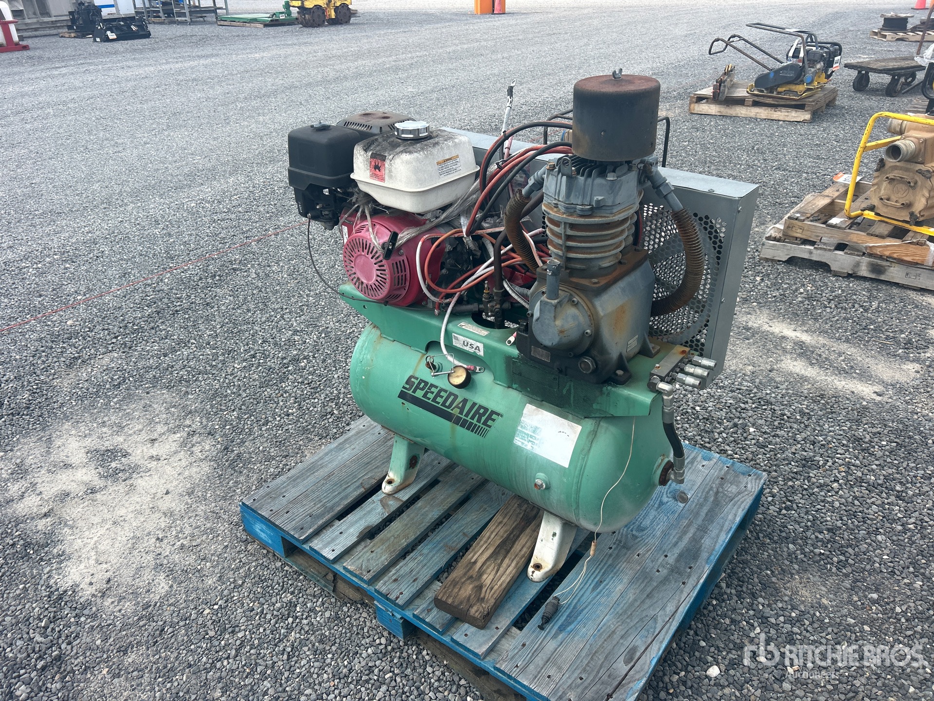 General Appearance with Zdjęcie, lewy górny róg