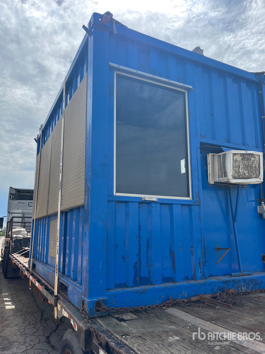 2007 Transcraft 48 FT T/A