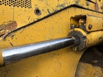 Hydraulics with Blade Lift Cylinders
