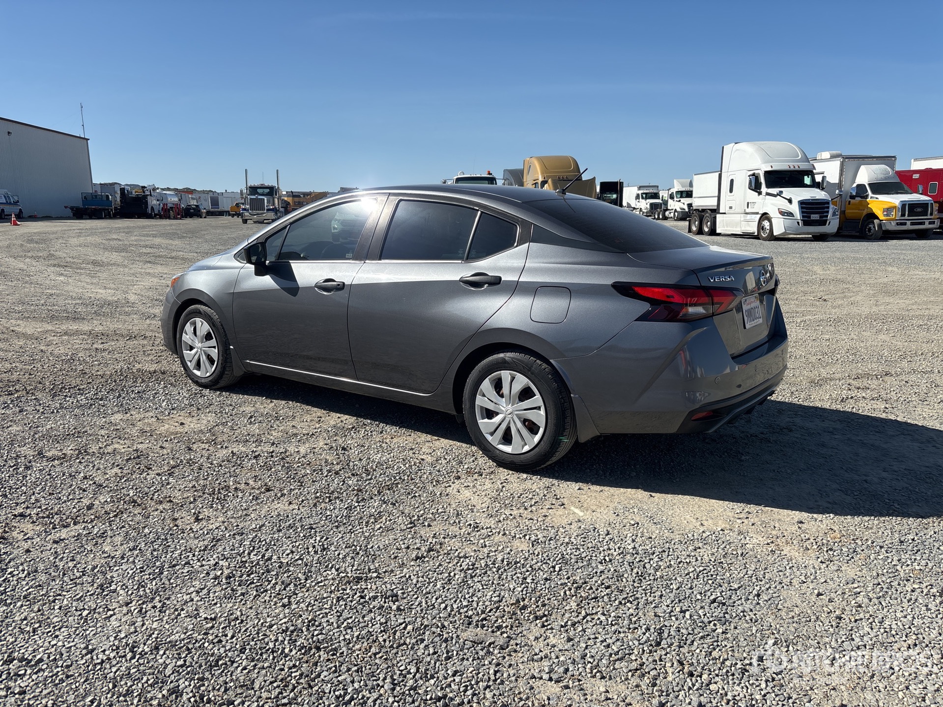 General Appearance with Picture, Left Rear Corner