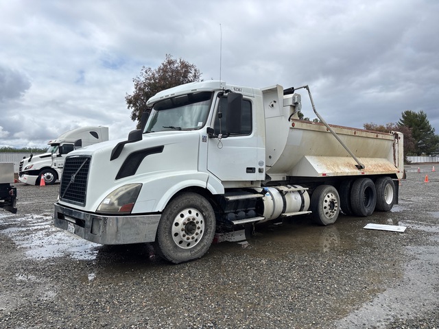 2015 Volvo VNL 8x4 Tri/A Dump Truck
