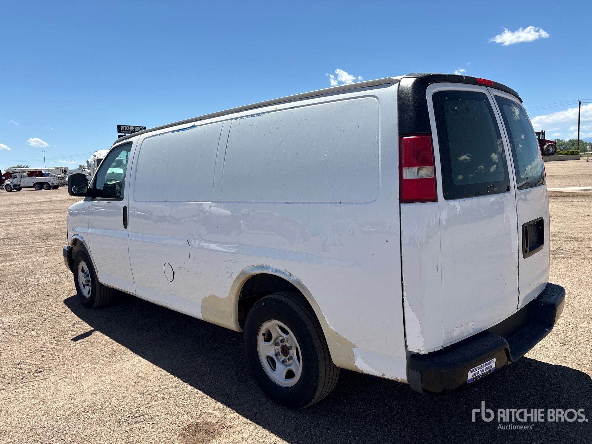 General Appearance with Picture, Left Rear Corner