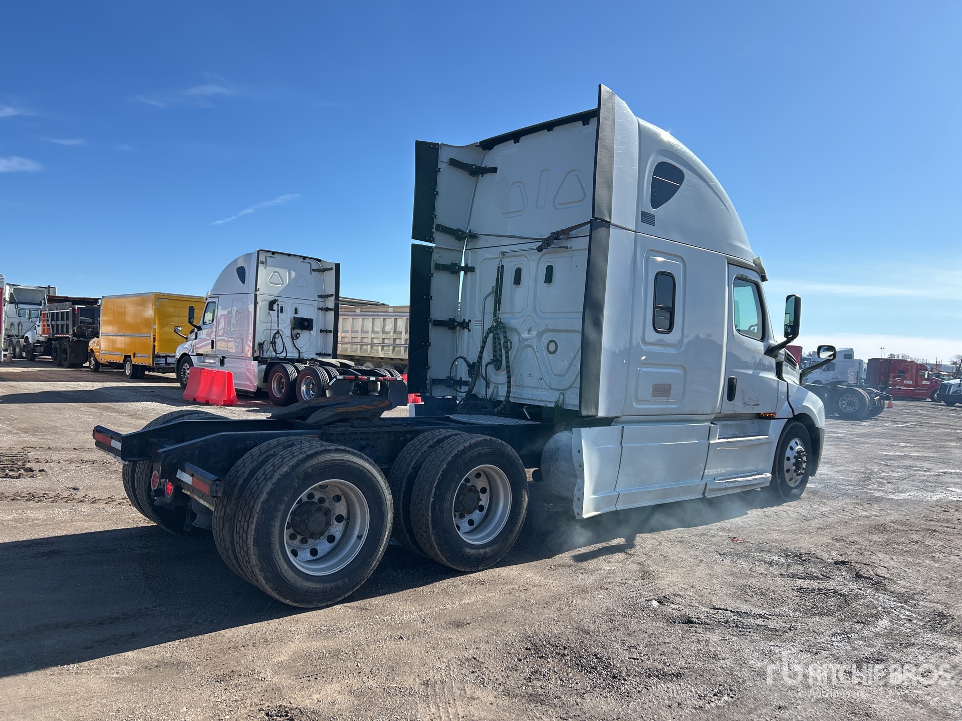 General Appearance with Zdjęcie, prawy dolny róg