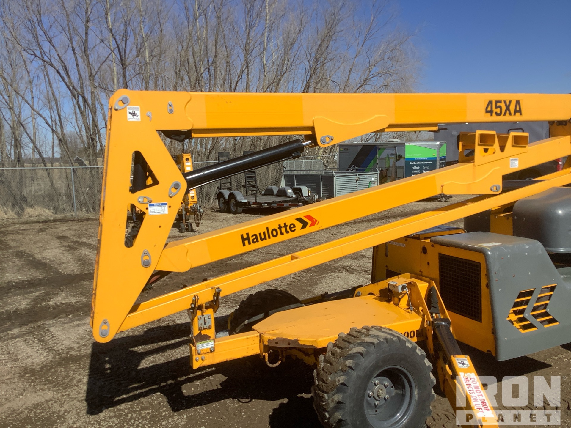 Photo of a 2018 Haulotte 45XA