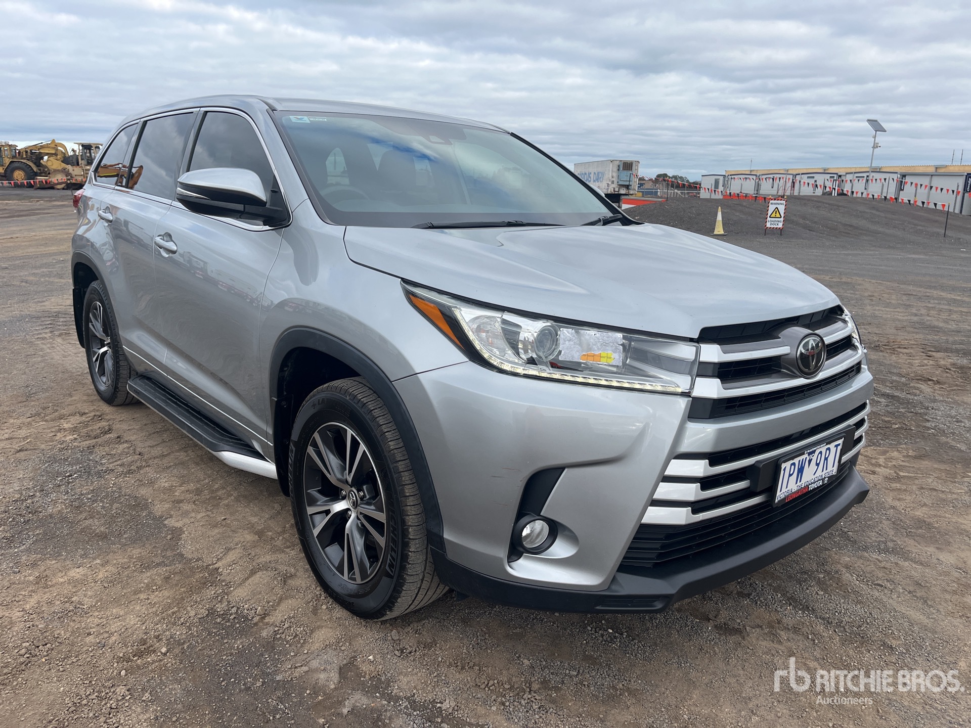 Photo of a 2019 Toyota KLUGER GX