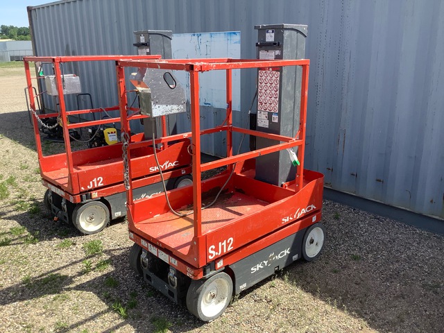 2019 Skyjack SJ12 Vertical Mast Lift