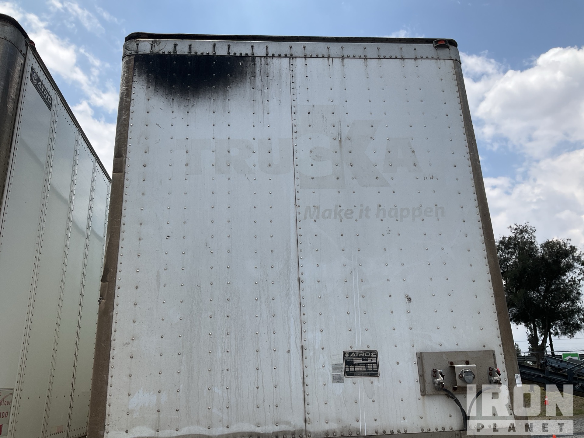 Photo of a 2022 Atro 40 ft x 102 in T/A