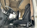 Cab with Seats/armrests