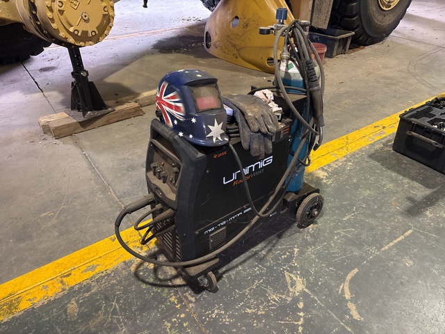 Unimig RazorWeld Mobile MIG Electric Welder
