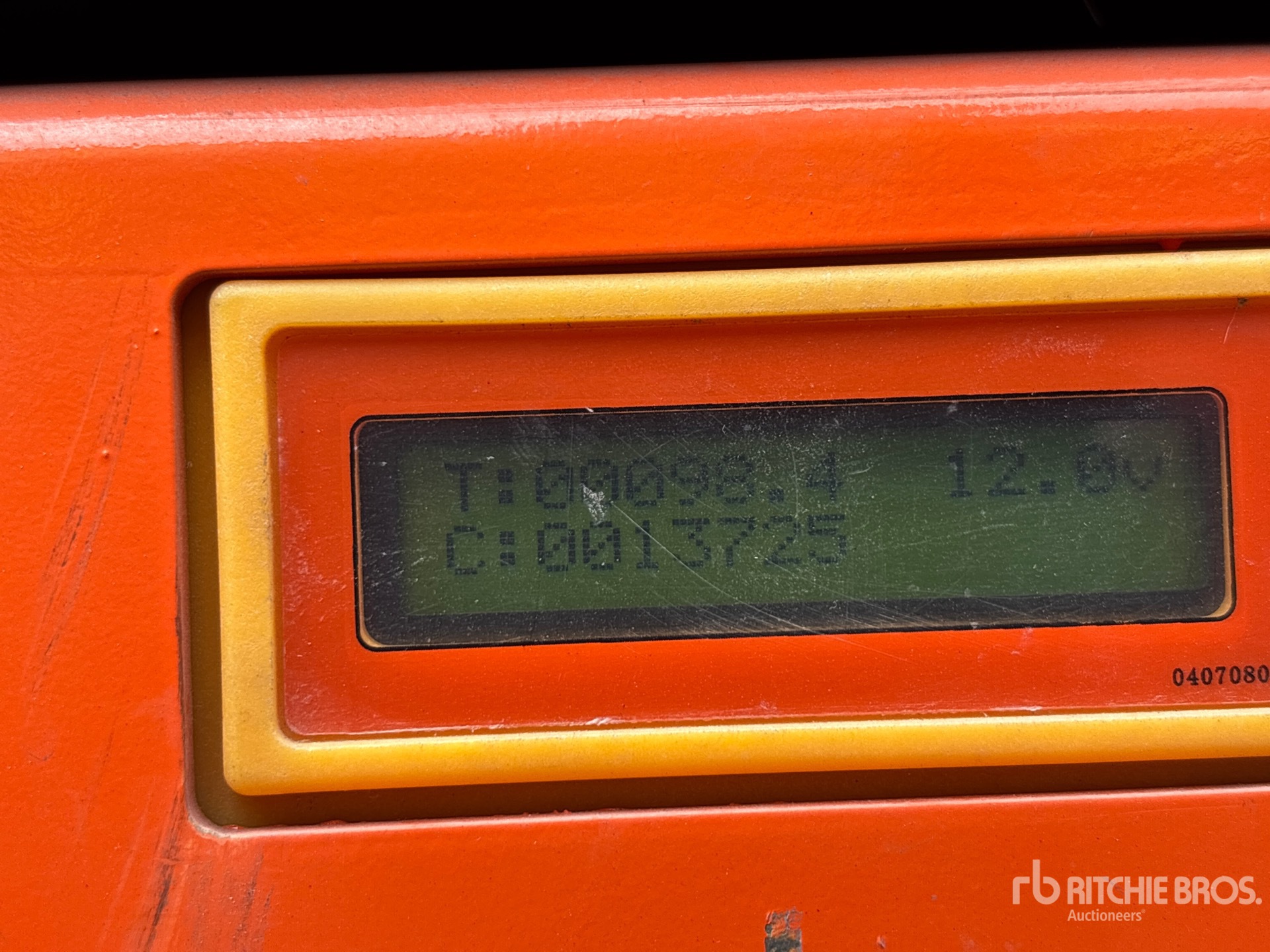 General Appearance with Hour Meter / Odometer