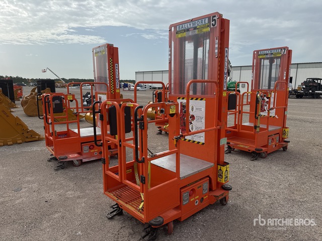 2015 Ballymore PS-140H Vertical Mast Lift