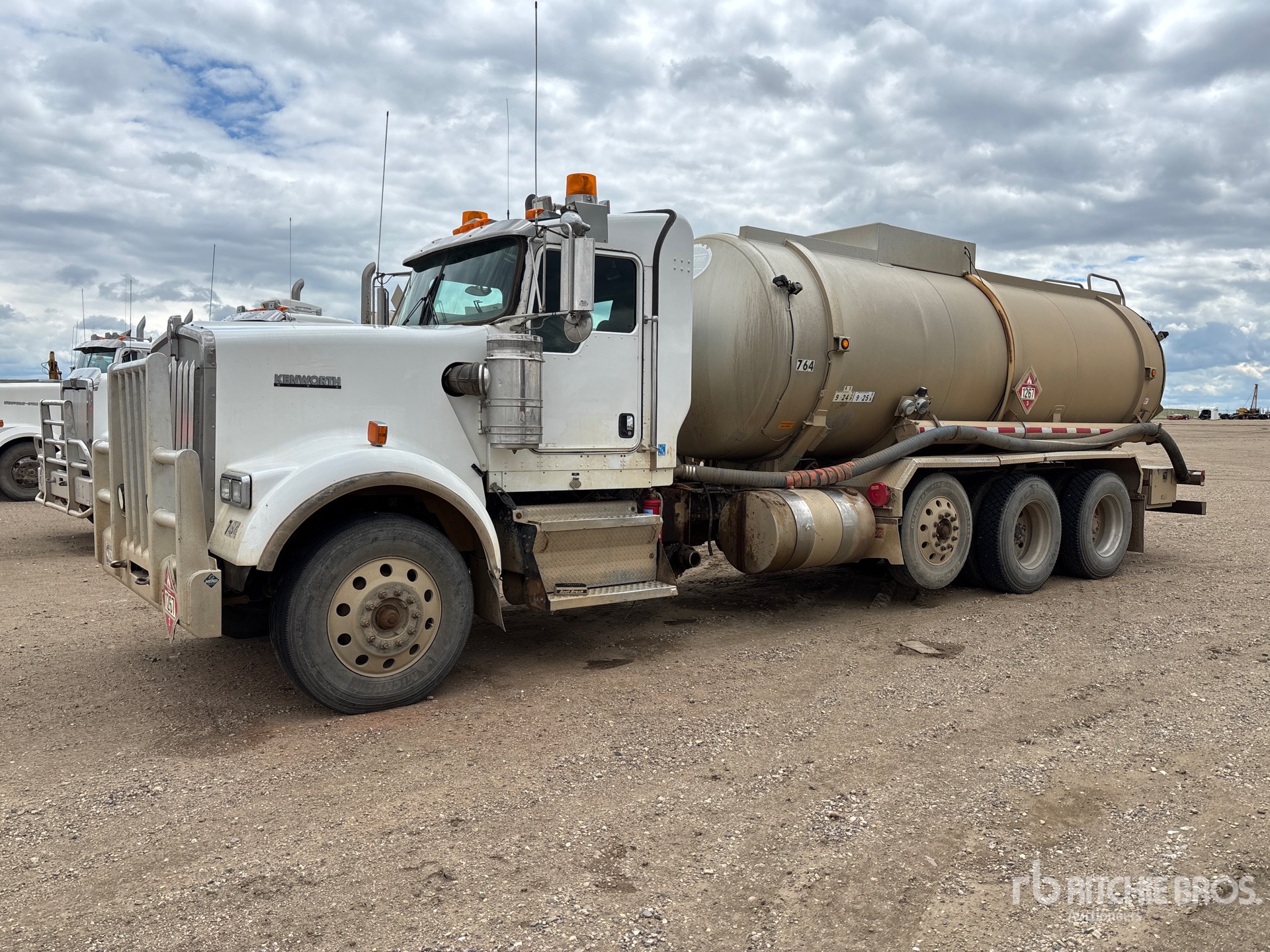 2014 Kenworth W900
