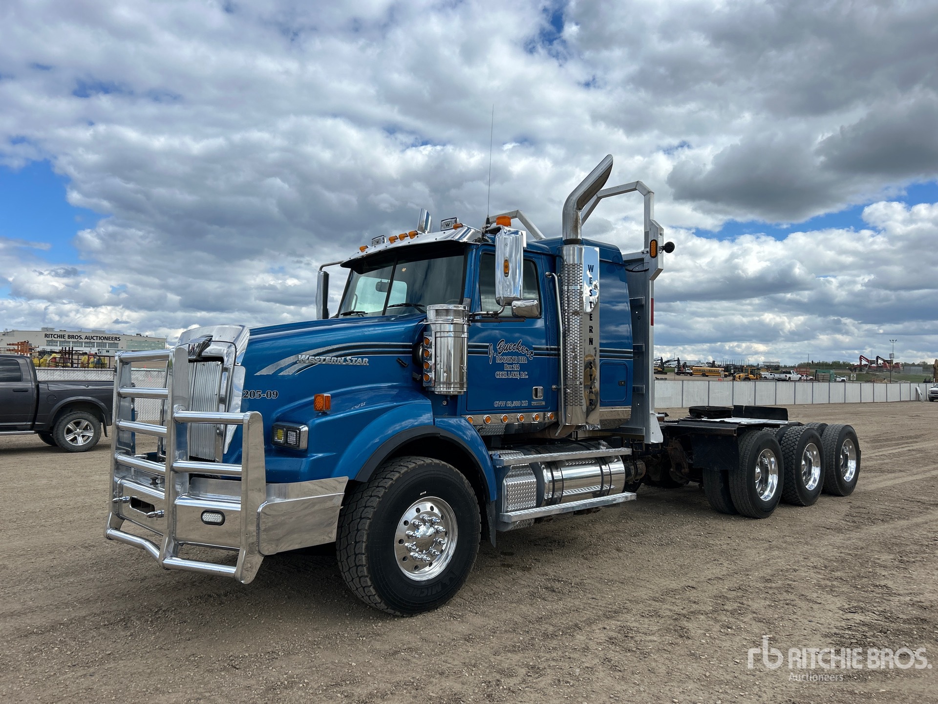 Photo of a 2013 Western Star 8x6 Logging