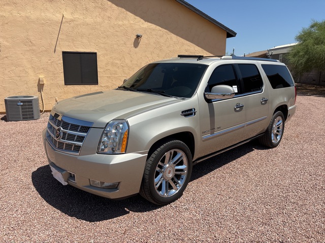 2013 Cadillac Escalade AWD ESV Platinum SUV