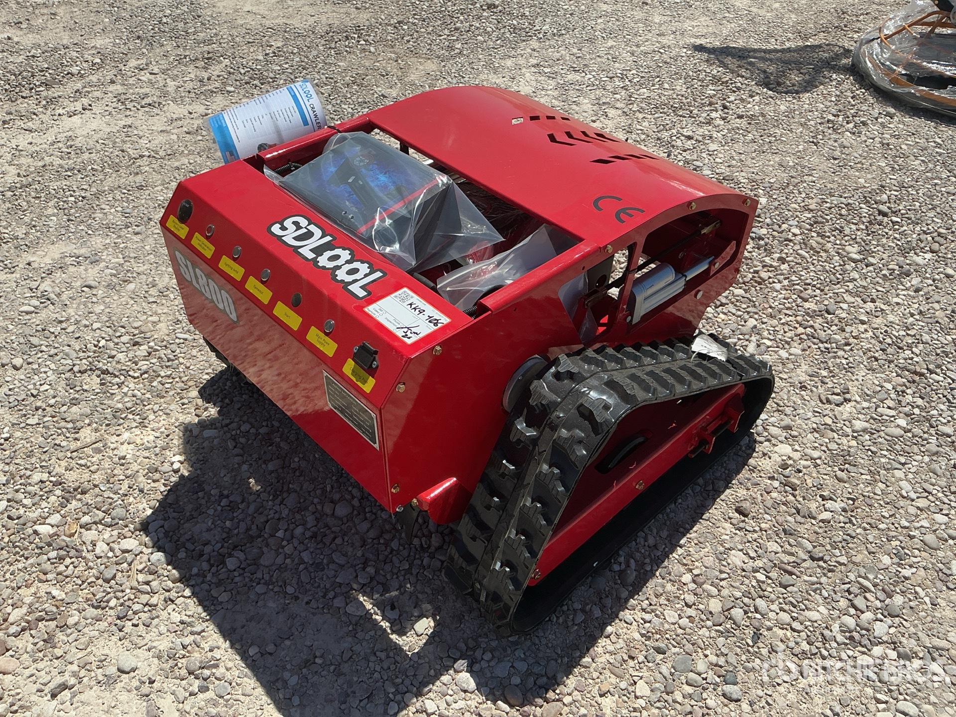 General Appearance with Picture, Right Rear Corner