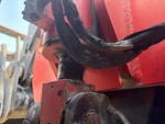 Hydraulics with Frame Leveling Cylinders