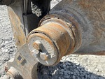 Chassis with Bolzen und Lager, Ausleger bis Löffel