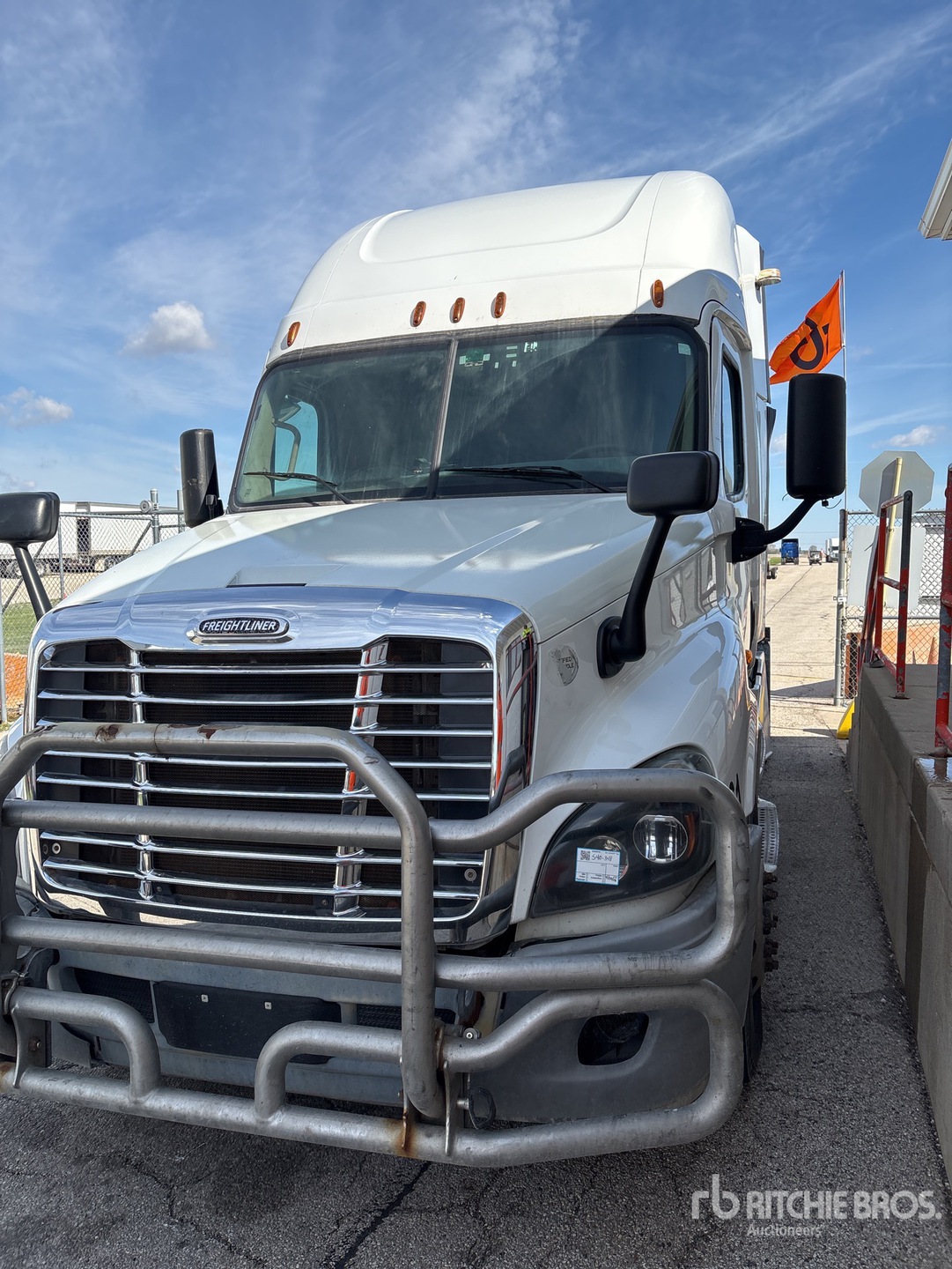 2016 Freightliner CASCADIA 125