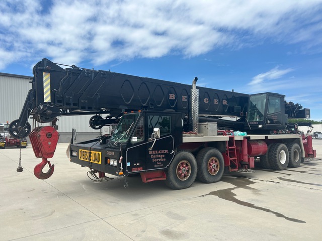 1995 Link-Belt HTC11100 100 ton 8x4 Hydraulic Truck Crane