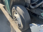 Underbody with Right Steer Tire