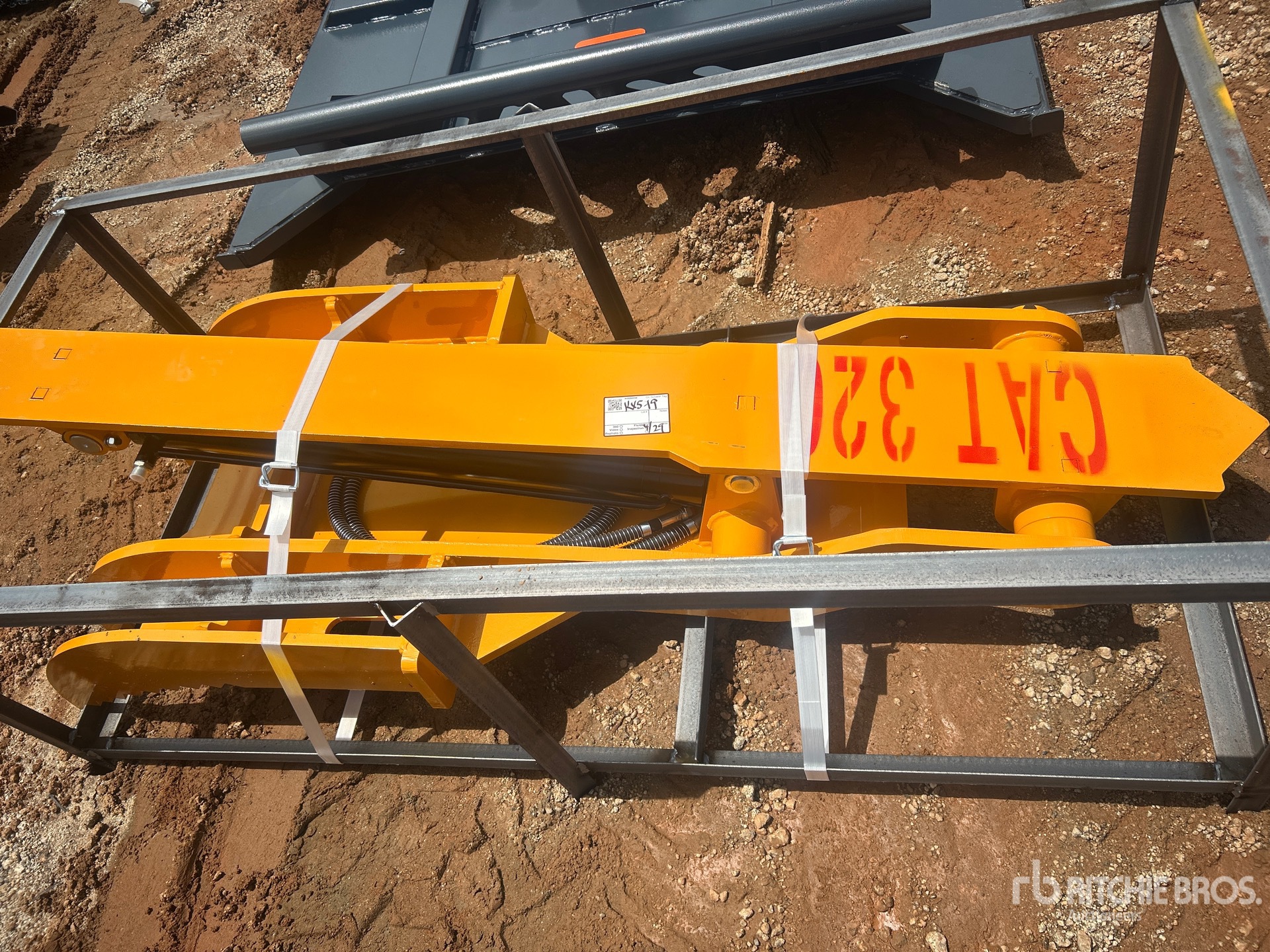 Photo of a 2026 Handy HET320