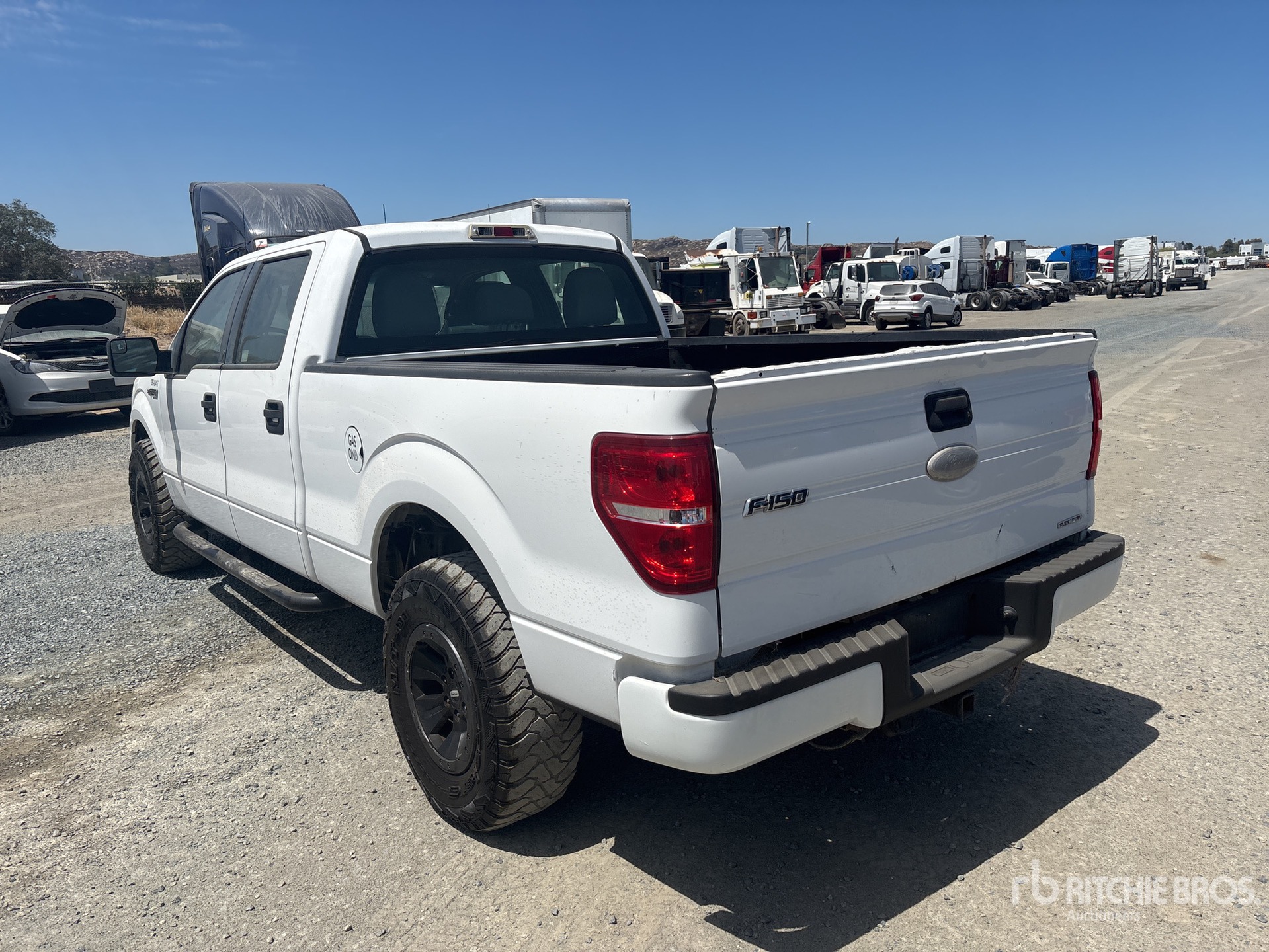 General Appearance with Picture, Left Rear Corner