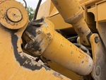 Hydraulics with Ripper Cylinders