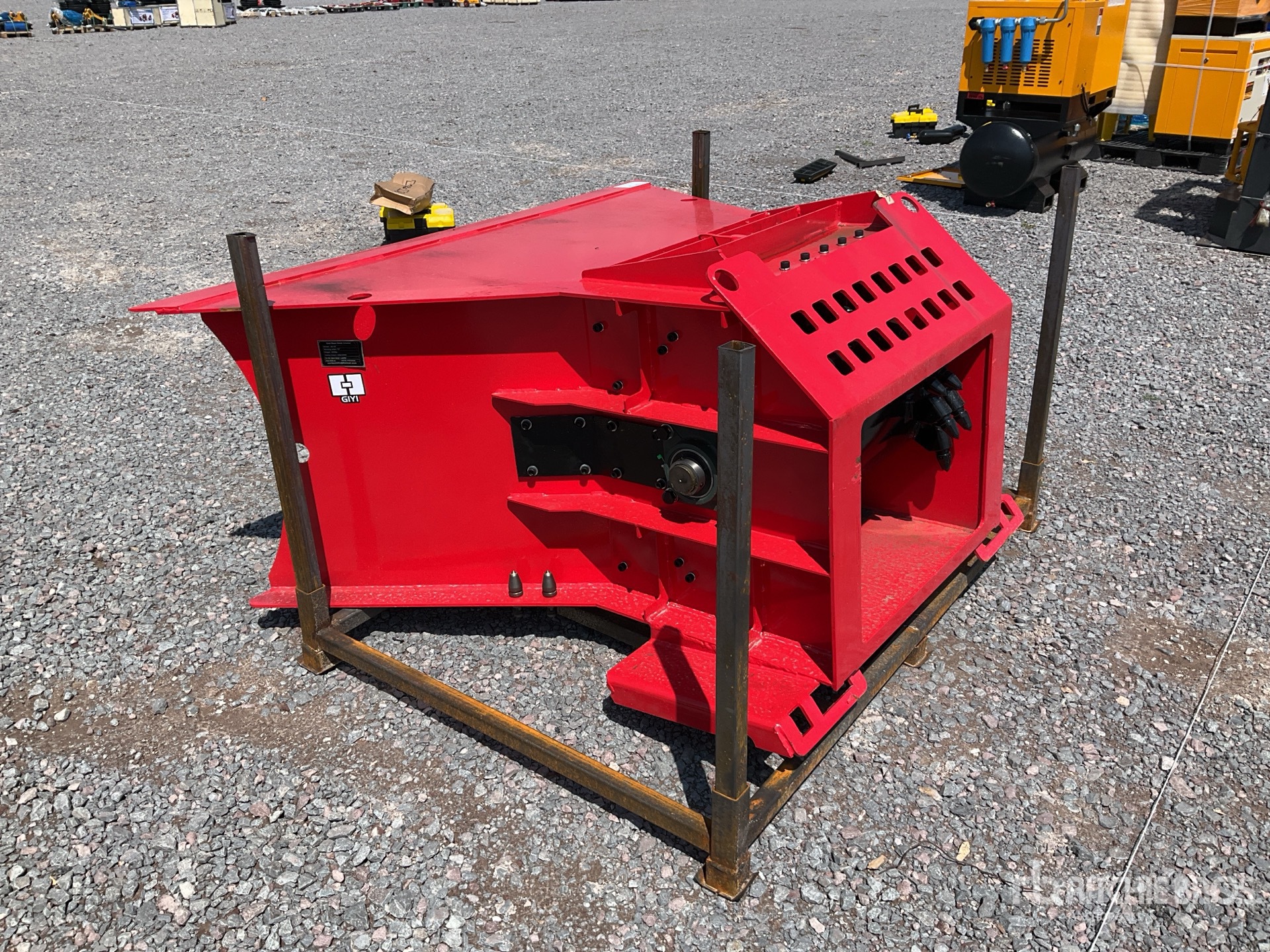 General Appearance with Picture, Left Rear Corner