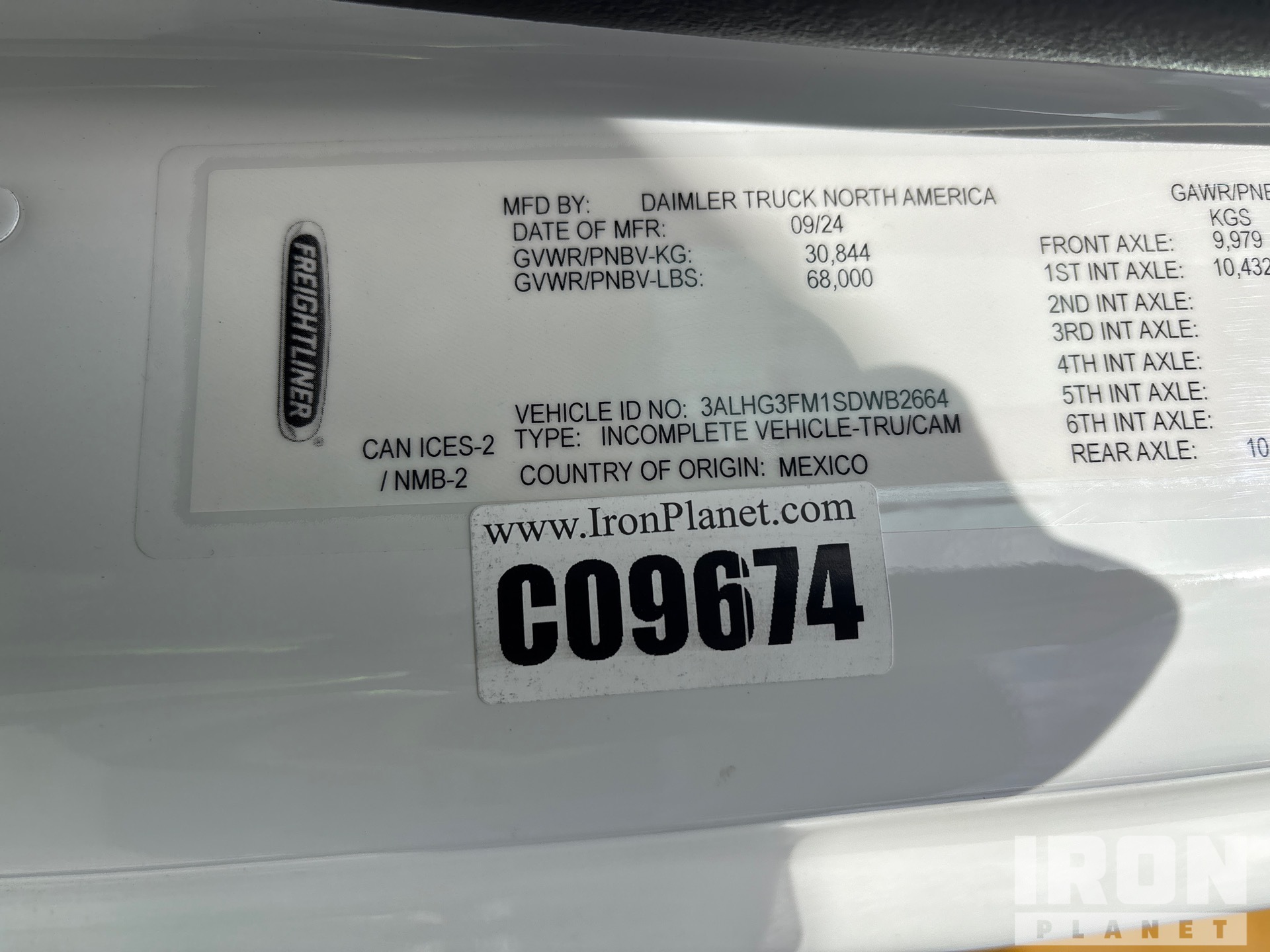 2025 Freightliner 114SD
