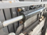 Hydraulics with Side Shift Cylinder