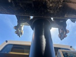 Underbody with Zylinderbolzen und -lager