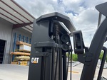 Hydraulics with Mast Lift Cylinders