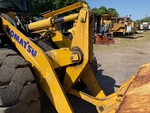 Chassis with Tilt Linkage